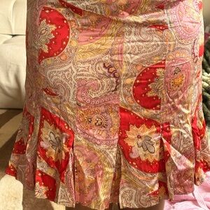Elegant Paisley Midi Skirt in Red and Pink